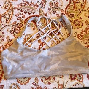 Lululemon Free to Be Bra - Wild 
Light Support, A/B Cup